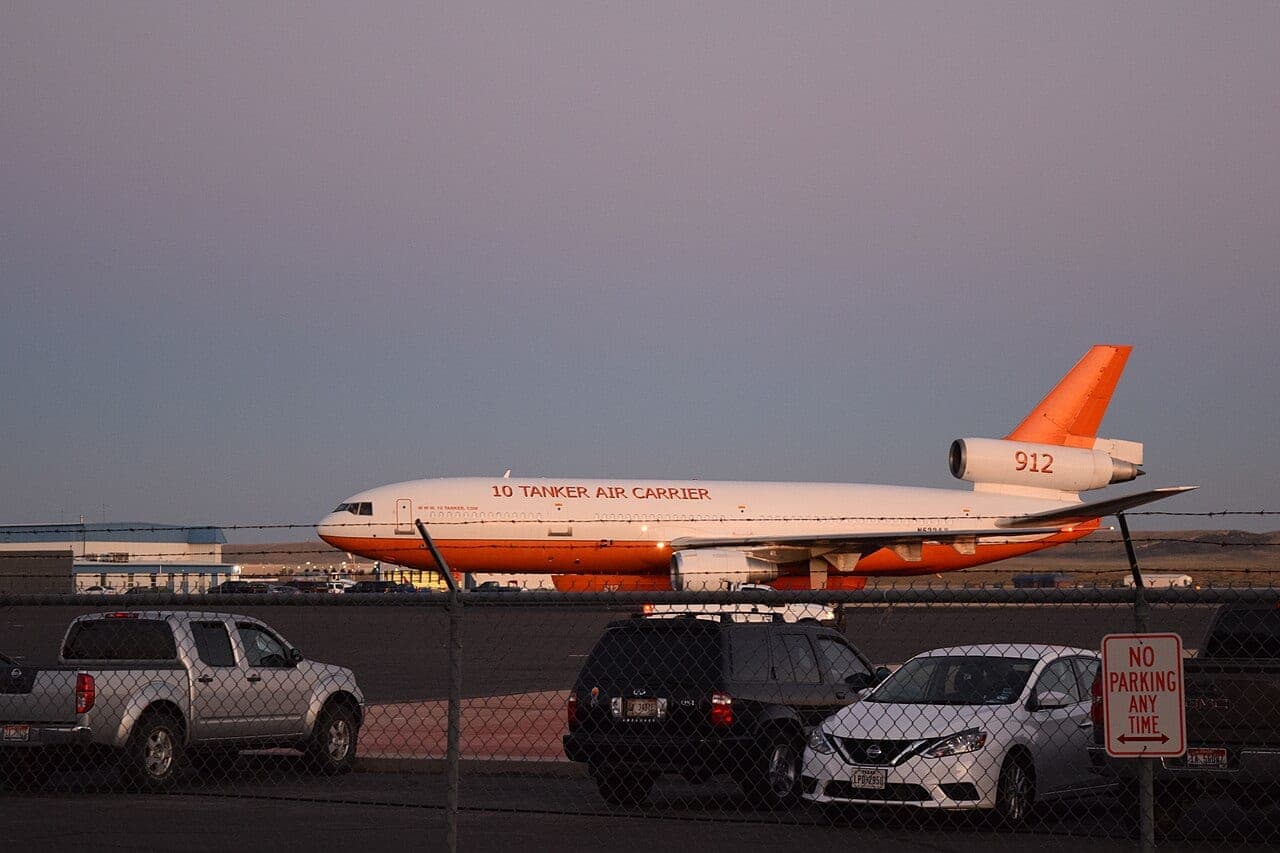 DC-10 Air Tanker · This photograph illustrates the aircraft type. It does not necessarily show one of the listed airframes.
